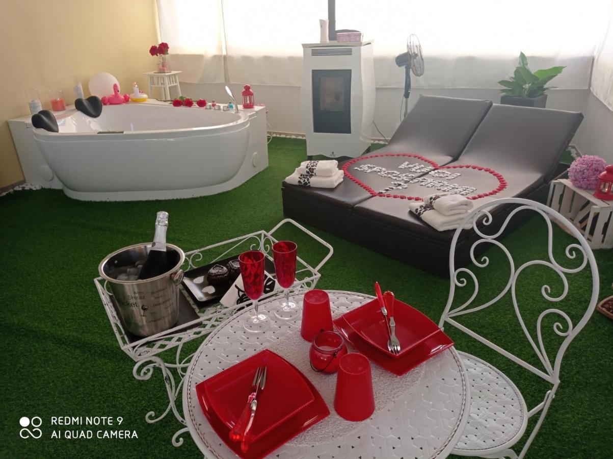 B&B Ravenna In Love Relax Conventello Exterior photo